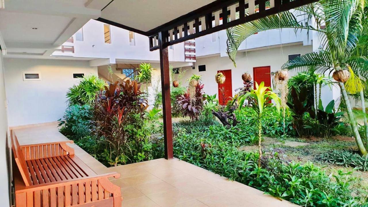 Siray House Aparthotel Phuket Eksteriør bilde